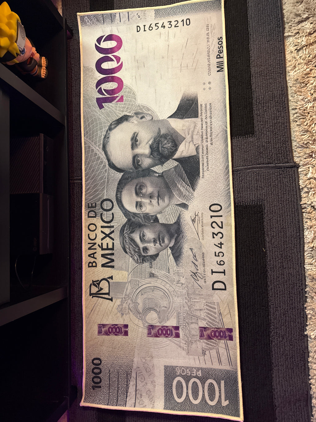 1000 Peso Rug